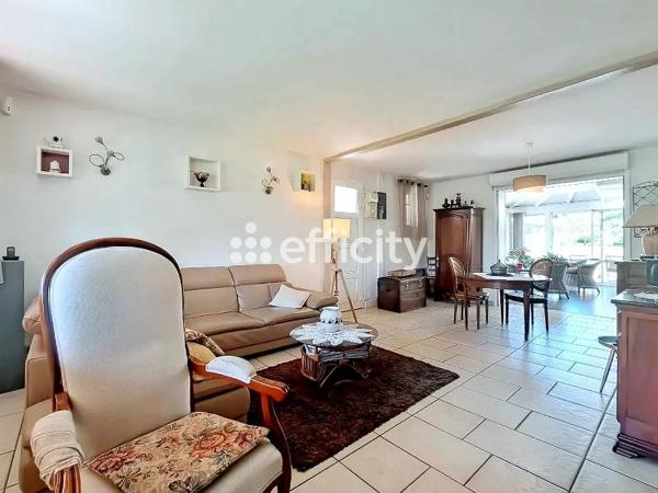 Maison 7 pièces - 127 m² Exclusivité efficity