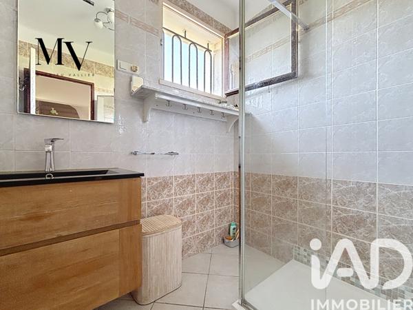 Maison à vendre 9 pièces 166 m² Bandol