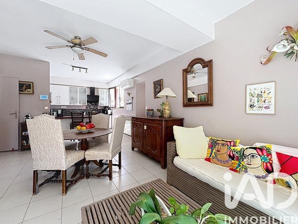 Maison à vendre 9 pièces 166 m² Bandol
