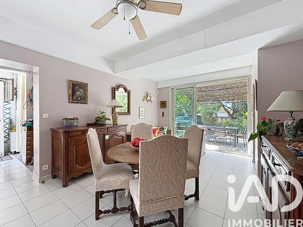 Maison à vendre 9 pièces 166 m² Bandol