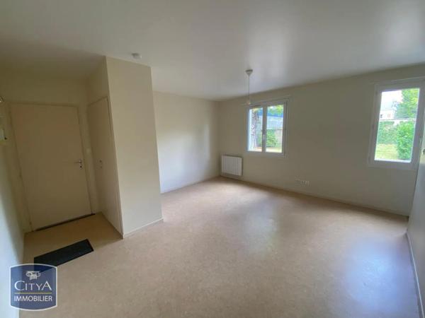 Appartement à louer 1 pièce 31.5m²