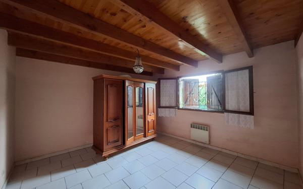 Maison à vendre    4 pièces •  Bessens