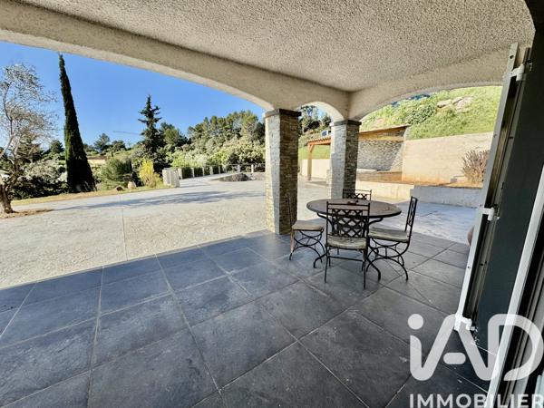 Maison à vendre 10 pièces 249,79 m² Vidauban