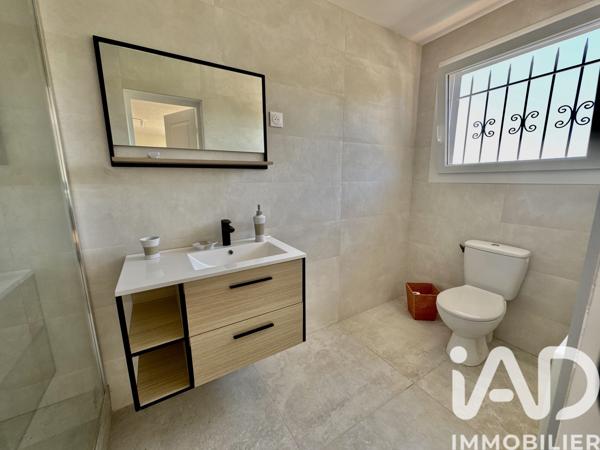 Maison à vendre 10 pièces 249,79 m² Vidauban