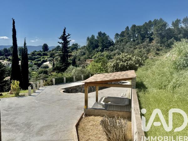 Maison à vendre 10 pièces 249,79 m² Vidauban