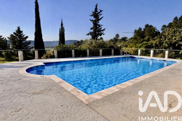 Maison à vendre 10 pièces 249,79 m² Vidauban