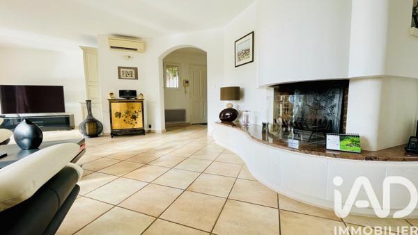 Maison à vendre 5 pièces 130 m² La Londe-les-Maures