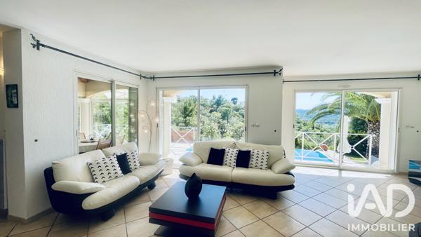 Maison à vendre 5 pièces 130 m² La Londe-les-Maures