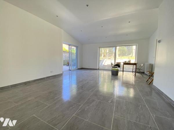 Valenciennes secteur Acacias, semi-plain-pied, 5ch, garage