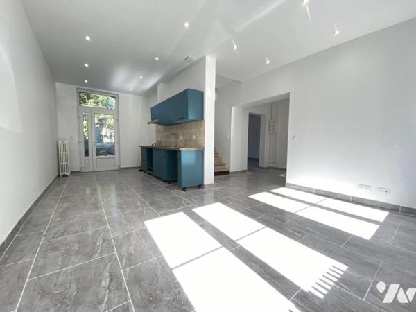 Valenciennes secteur Acacias, semi-plain-pied, 5ch, garage