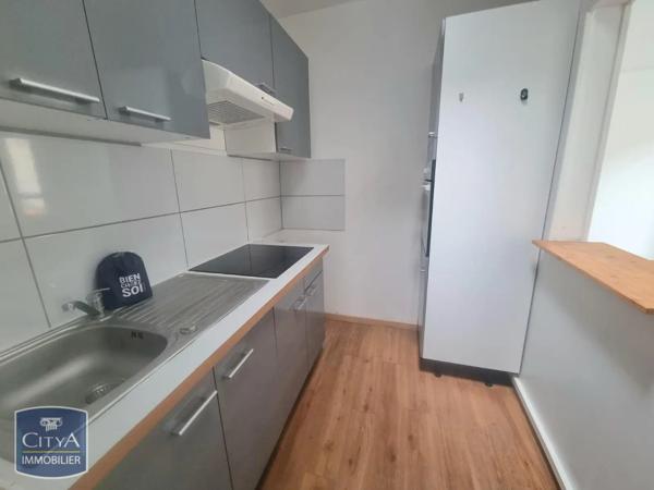Appartement à louer 2 pièces 40.77m² Clermont-Ferrand (63000)