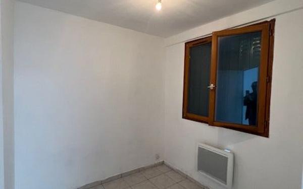 Appartement à louer    2 pièces • 23,81 m2 Les Pavillons-sous-Bois