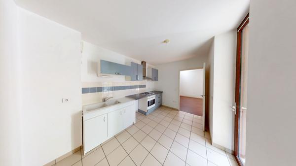 POITIERS APPARTEMENT 3 CHAMBRES GARAGE BALCON CAVE