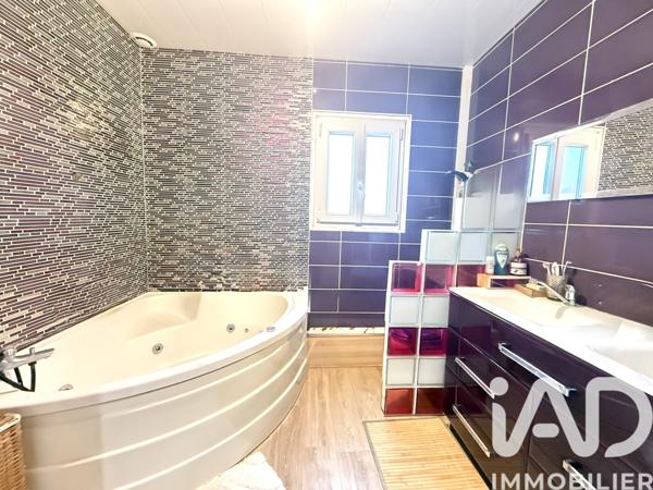 Maison à vendre 6 pièces 170 m² Jouy-le-Moutier