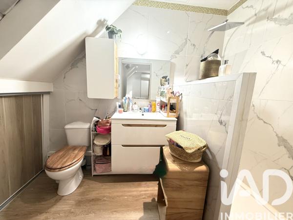 Maison à vendre 6 pièces 170 m² Jouy-le-Moutier