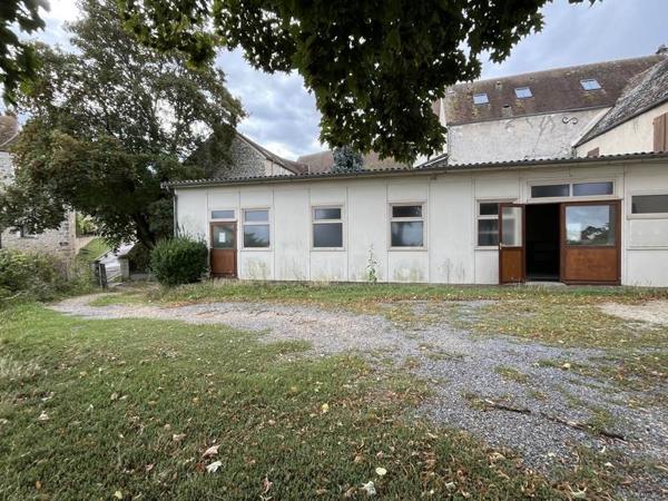 Maison à vendre |  Ecquevilly |  7 pièces | 182 m²