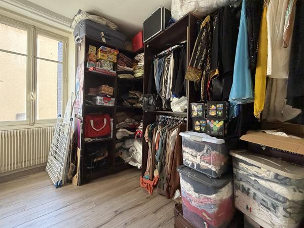 Riom (63200) Maison de ville de charme – 80 m2 – Hyper-centre de Riom (63)