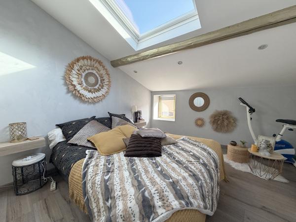 Riom (63200) Maison de ville de charme – 80 m2 – Hyper-centre de Riom (63)