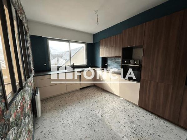 Location Appartement 4 pièces 81.27 m² - 26 BOULEVARD DEMINIAC Dol De Bretagne 35120