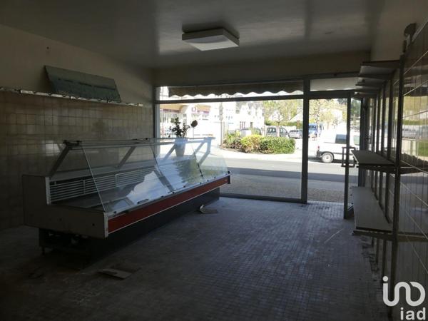 Workshop for sale 900 m² La Croisille-sur-Briance