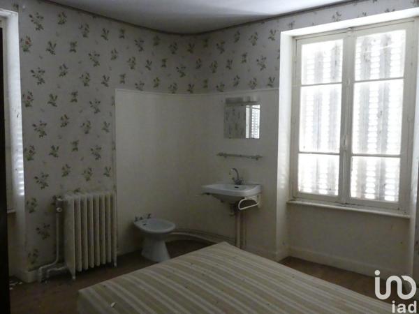 Workshop for sale 900 m² La Croisille-sur-Briance