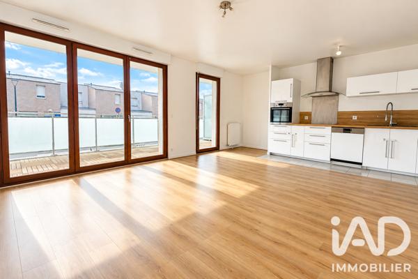 Appartement à vendre 3 pièces 60,9 m² Cergy
