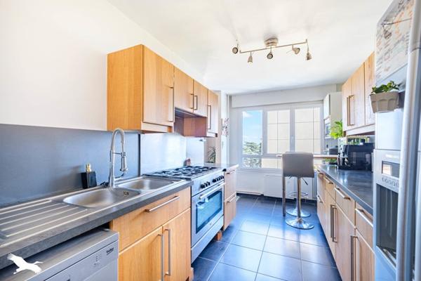 Appartement à vendre |                                       Oullins |                                        3 pièces  |  78 m²