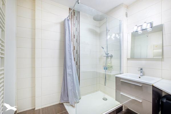 Appartement à vendre |                                       Oullins |                                        3 pièces  |  78 m²