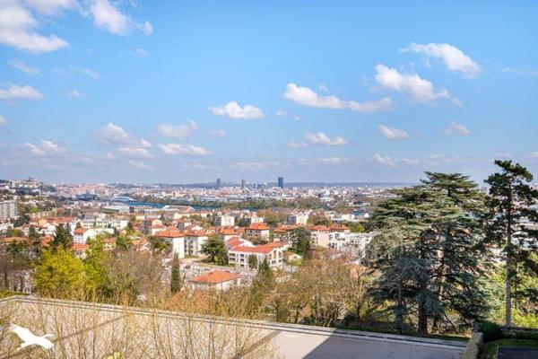 Appartement à vendre |                                       Oullins |                                        3 pièces  |  78 m²