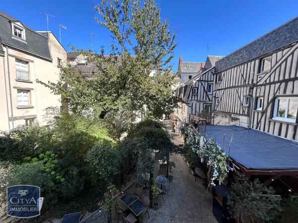Appartement à louer 2 pièces 49.9m² Tours (37000)