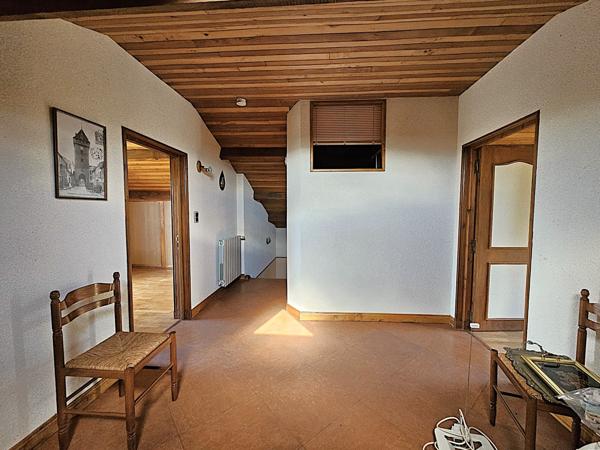 Villeneuve-sur-Lot (47300) A 3mn du centre de Villeneuve sur Lot - Maison familiale 4 chambres avec dépendances et vue dominante, sur 30