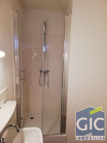 A LOUER APPARTEMENT DE 1 PP A MONDEVILLE