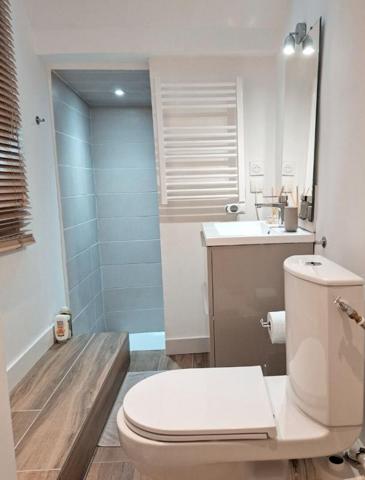 Rare à la vente ! Superbe T4 rénové ? Dernier étage ? Aix-en-Provence centre