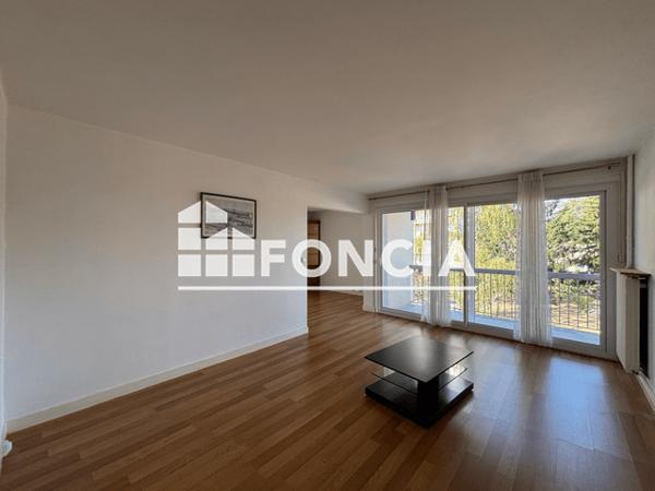 Location Appartement 3 pièces 83.99 m² - Chartres 28000