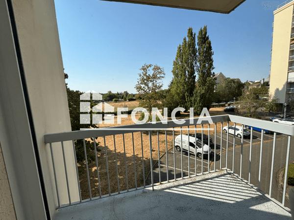 Location Appartement 3 pièces 83.99 m² - Chartres 28000