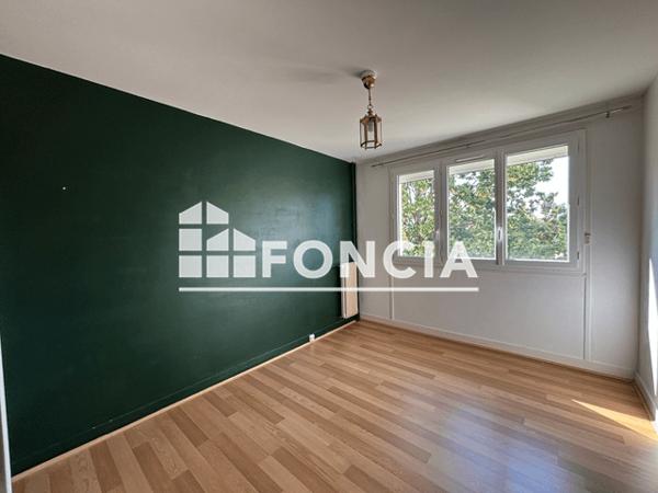 Location Appartement 3 pièces 83.99 m² - Chartres 28000