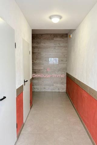 Immeuble à vendre 6 pièces de 210 m²