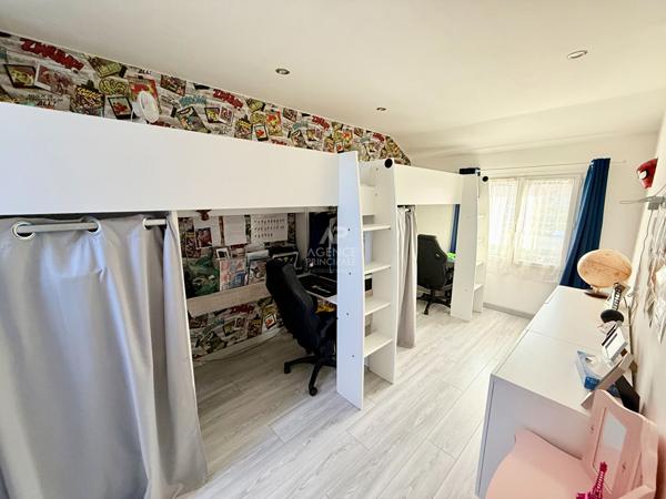Maison Eragny 4 pièce(s) 78 m2 299 000 € **  - Référence  8002