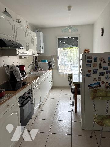 Appartement T3 lumineux avec terrasse et garage – Tain-l’Hermitage (centre ancien)