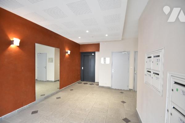 Appartement T3 lumineux avec terrasse et garage – Tain-l’Hermitage (centre ancien)