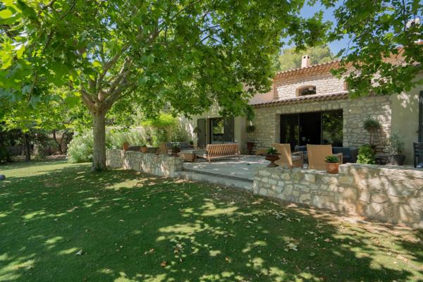 PROPRIÉTÉ À AIX-EN-PROVENCE NORD : HAVRE DE PAIX ET DE LUXE
