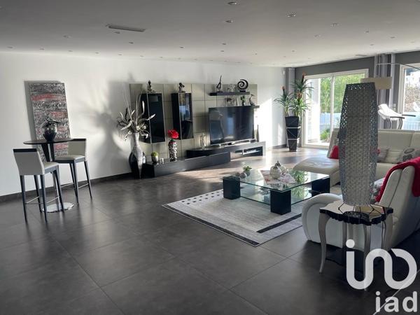 Maison à vendre 6 pièces 226 m² Juvignac