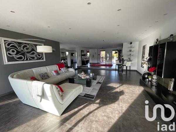 Maison à vendre 6 pièces 226 m² Juvignac