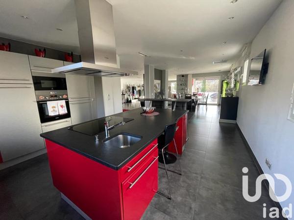 Maison à vendre 6 pièces 226 m² Juvignac