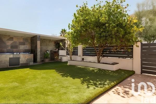 Maison traditionnelle 6 pièces de 155 m² à CARNON PLAGE (34280)