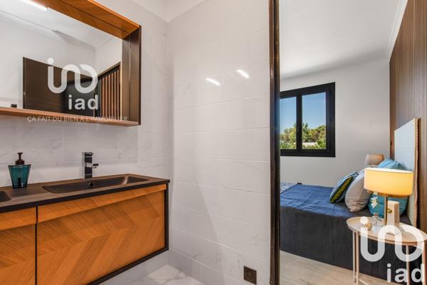 Maison traditionnelle 6 pièces de 155 m² à CARNON PLAGE (34280)