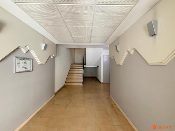 Appartement 54m2 Dernier étage vue et ascenseur !