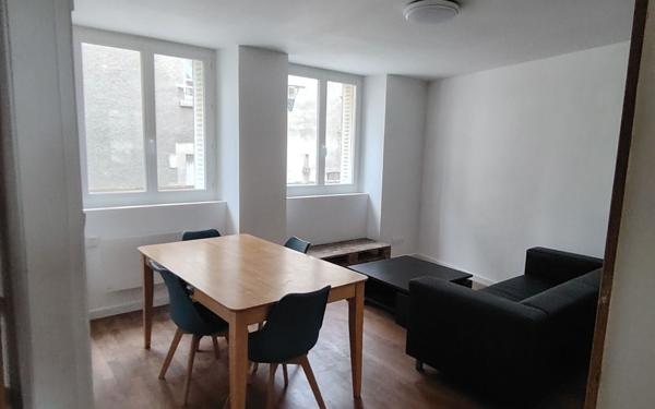 Appartement à louer    3 pièces • 48,87 m2 La Souterraine