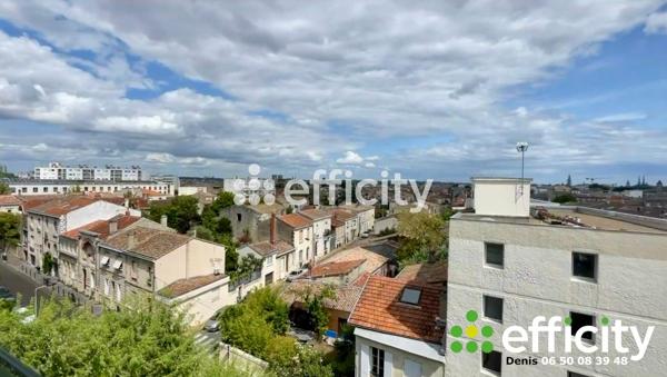 Appartement
         2 pièces
        - 53 m² 273 000 € *