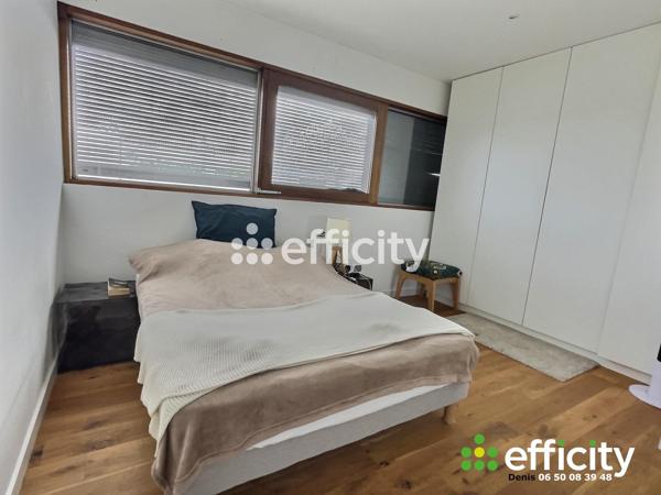 Appartement
         2 pièces
        - 53 m² 273 000 € *
